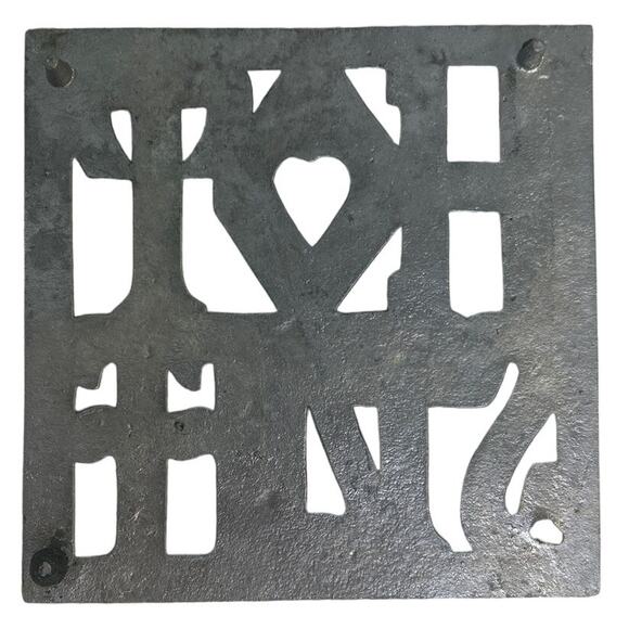 Vintage Metal Hot Stuff Kitchen Hot Dish Trivet Serving Table Decor 6" by 6" - Picture 2 of 2